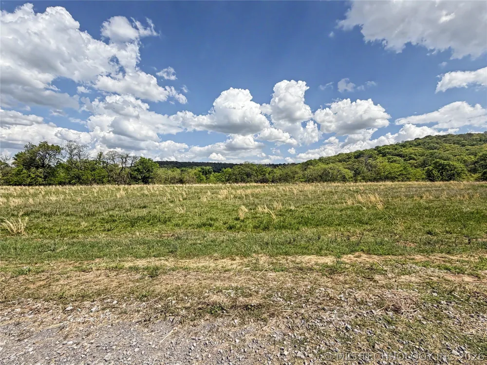 404 S Thunder Road Fort Gibson, OK 74434