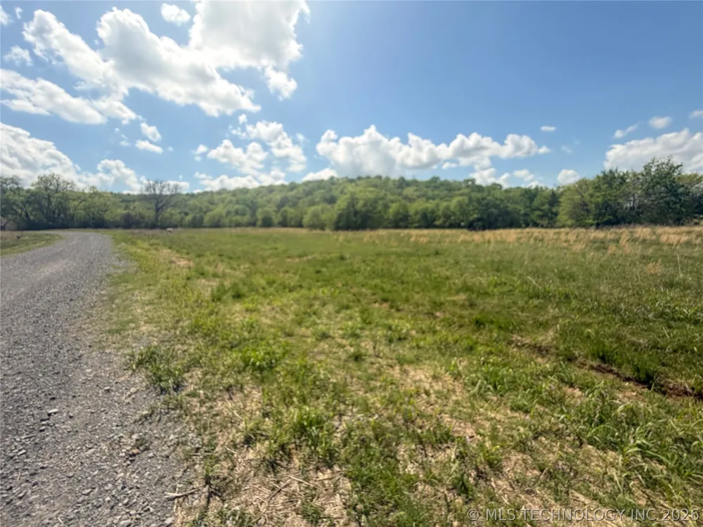 401 S Thunder Road Fort Gibson, OK 74434