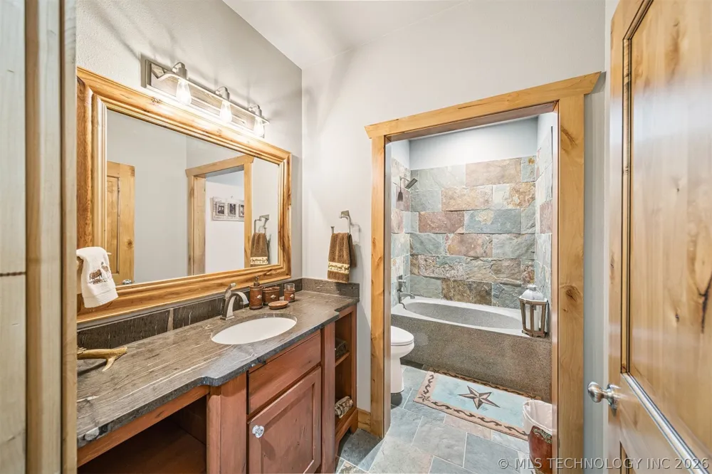 116 Eagleview Pryor, OK 74361