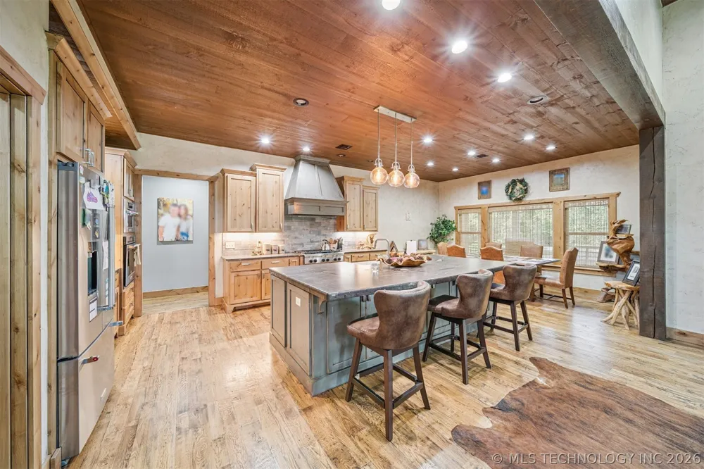 116 Eagleview Pryor, OK 74361