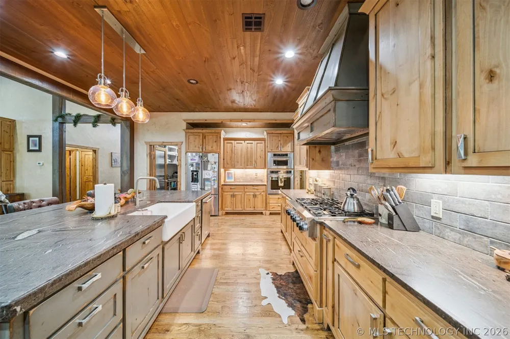 116 Eagleview Pryor, OK 74361