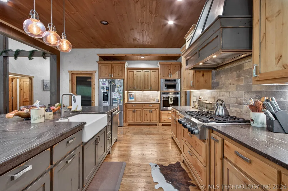 116 Eagleview Pryor, OK 74361
