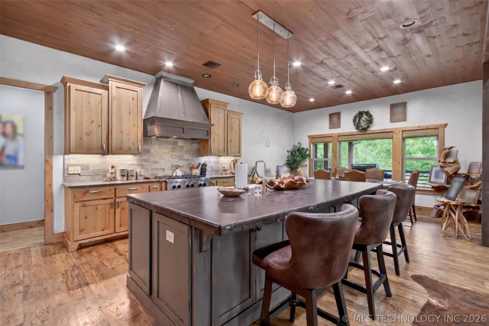116 Eagleview Pryor, OK 74361