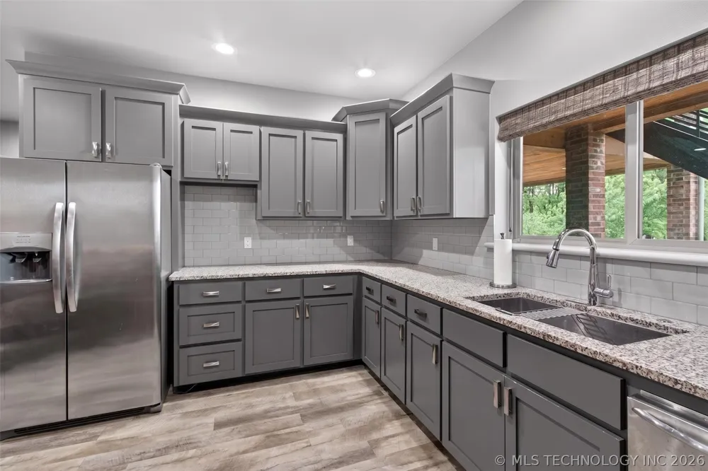 116 Eagleview Pryor, OK 74361