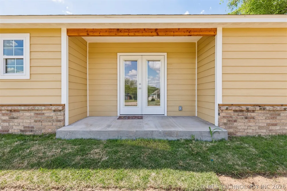 107 W Vine Street Cushing, OK 74023
