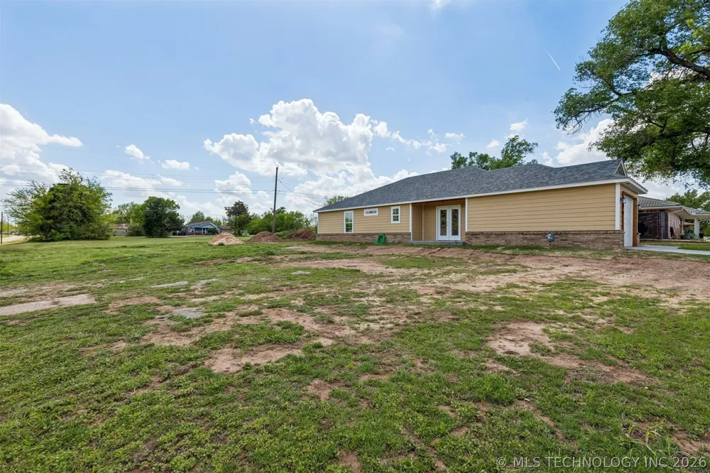 107 W Vine Street Cushing, OK 74023