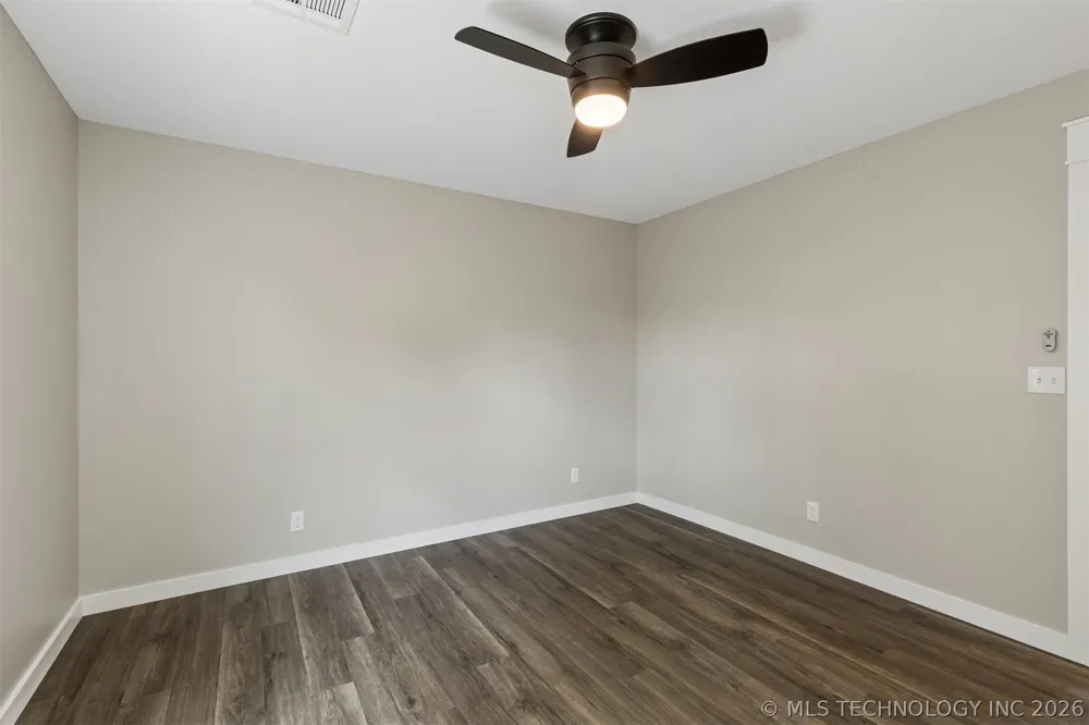 107 W Vine Street Cushing, OK 74023