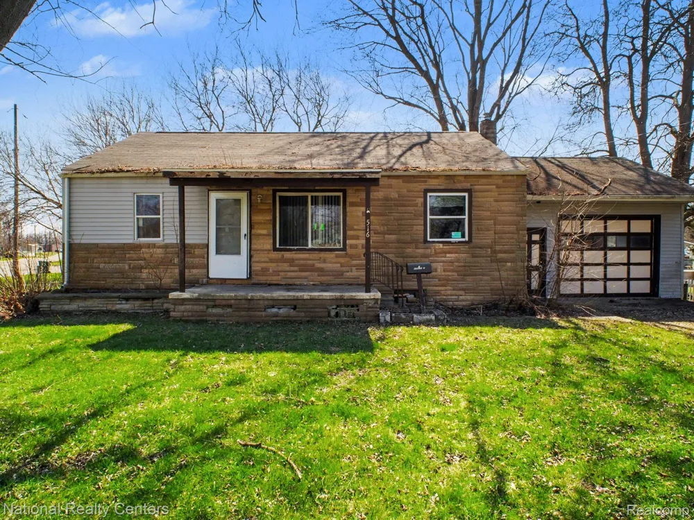 516 Roosevelt Avenue Mt Morris City, MI 48458