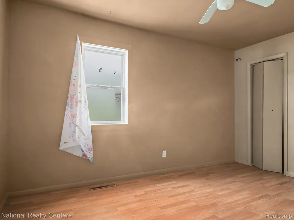 516 Roosevelt Avenue Mt Morris City, MI 48458