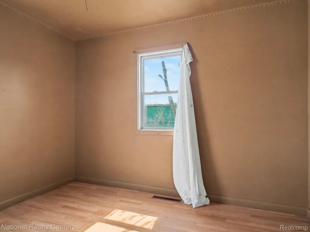 516 Roosevelt Avenue Mt Morris City, MI 48458