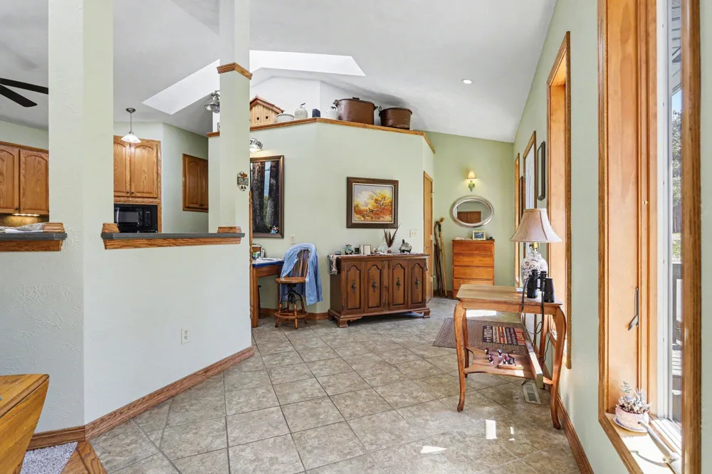 8362 E River Road Emmett Charter Township, MI 49014