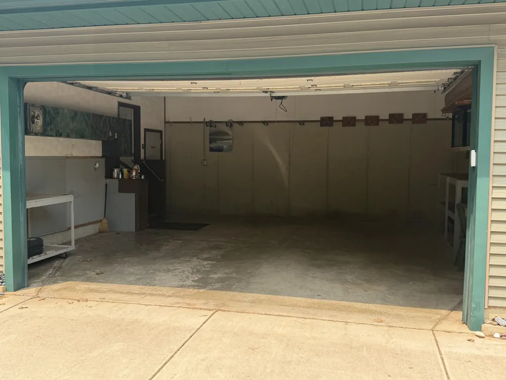 8362 E River Road Emmett Charter Township, MI 49014