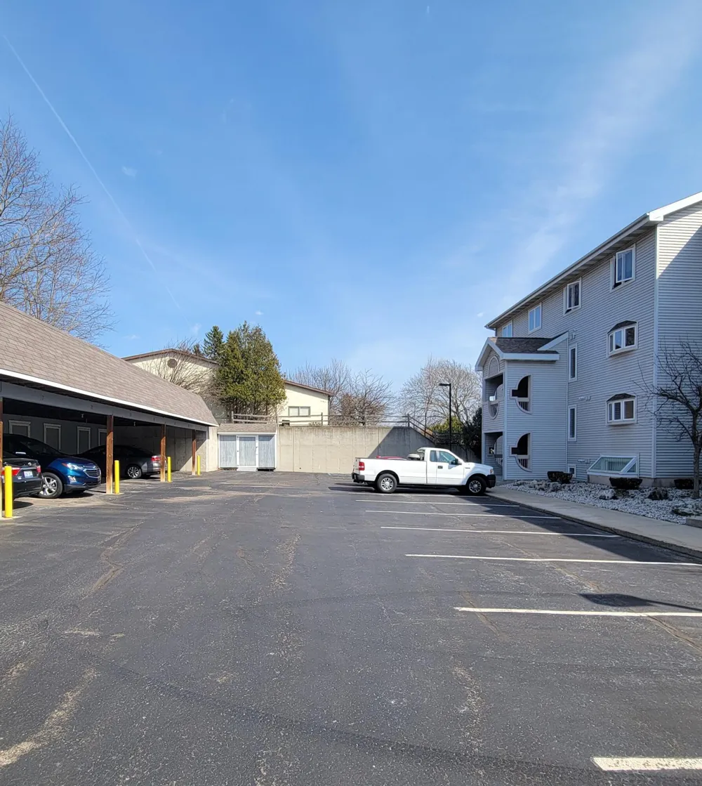 315 5th Avenue #19 Manistee City, MI 49660