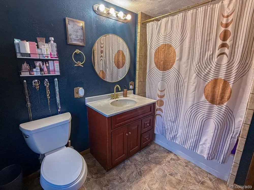204 Colorado Avenue Seibert, CO 80834
