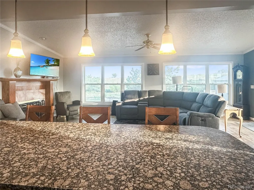 10427 Ammons Street Broomfield, CO 80021
