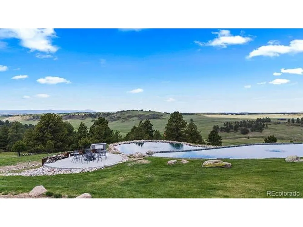 15295 E Cherry Creek Road Larkspur, CO 80118
