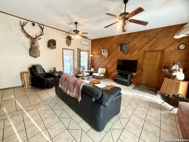 228 Sagecrest Hollywood Park, TX 78232