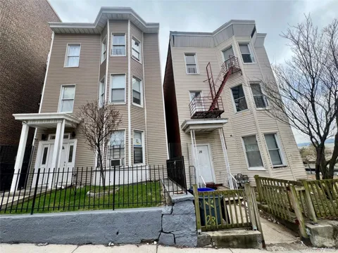 28 Ashburton Avenue