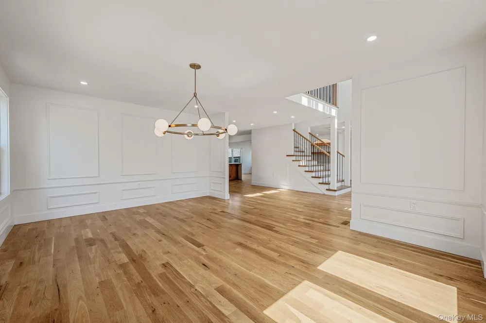 31 Libby Avenue Hicksville, NY 11801