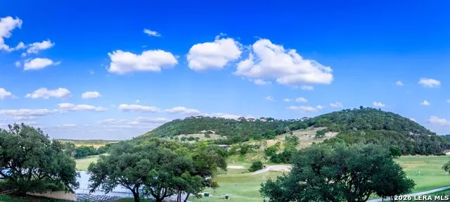 20 Tapatio Dr E #305 Boerne, TX 78006