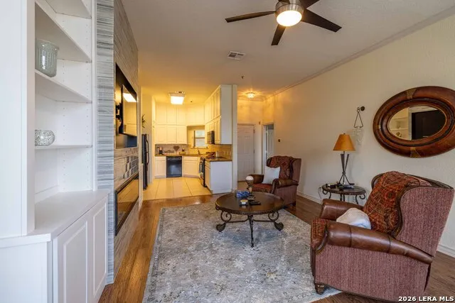 20 Tapatio Dr E #305 Boerne, TX 78006