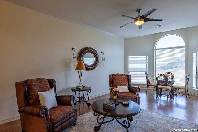 20 Tapatio Dr E #305 Boerne, TX 78006
