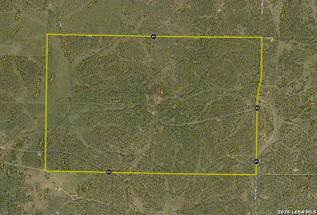 0 Treadwell Ln Menard, TX 76859