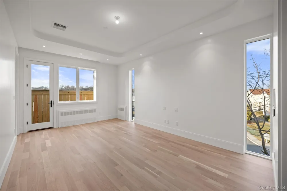 1 Dykstras Way W #201 Monsey, NY 10952