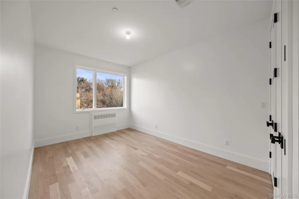 1 Dykstras Way W #201 Monsey, NY 10952