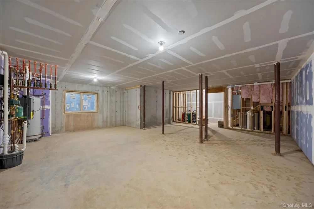 1 Dykstras Way W #201 Monsey, NY 10952