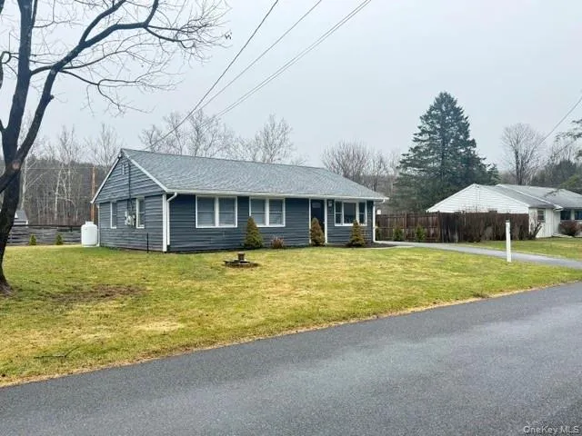 30 Melissa Road Kingston, NY 12401