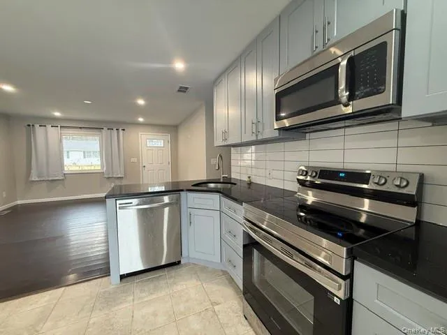 30 Melissa Road Kingston, NY 12401