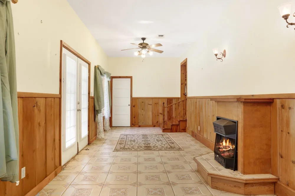 201 Magnolia Street Corrigan, TX 75939