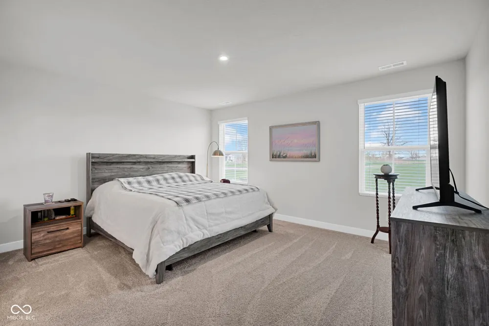 959 Independence Drive Edinburgh, IN 46124