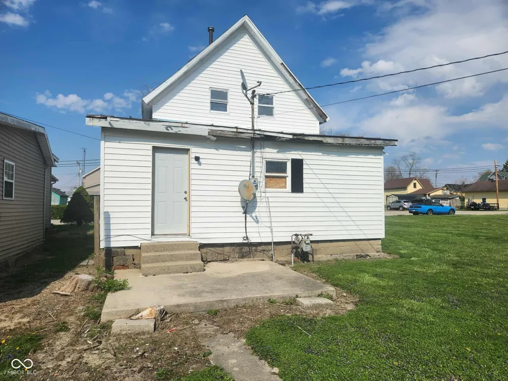 355 W Commerce Street Dunkirk, IN 47336
