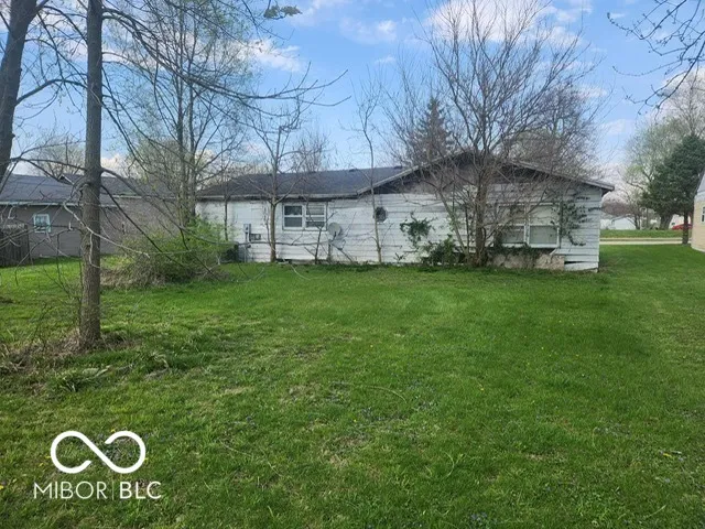 363 E North Street Dunkirk, IN 47336
