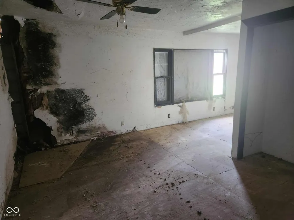 363 E North Street Dunkirk, IN 47336