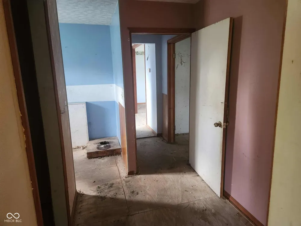 363 E North Street Dunkirk, IN 47336