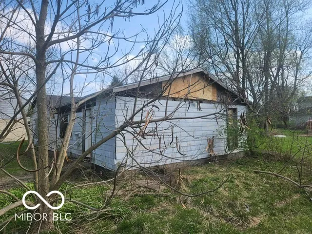 363 E North Street Dunkirk, IN 47336