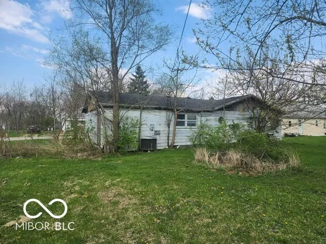 363 E North Street Dunkirk, IN 47336