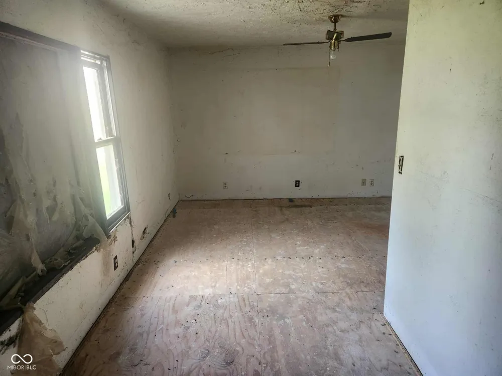 363 E North Street Dunkirk, IN 47336