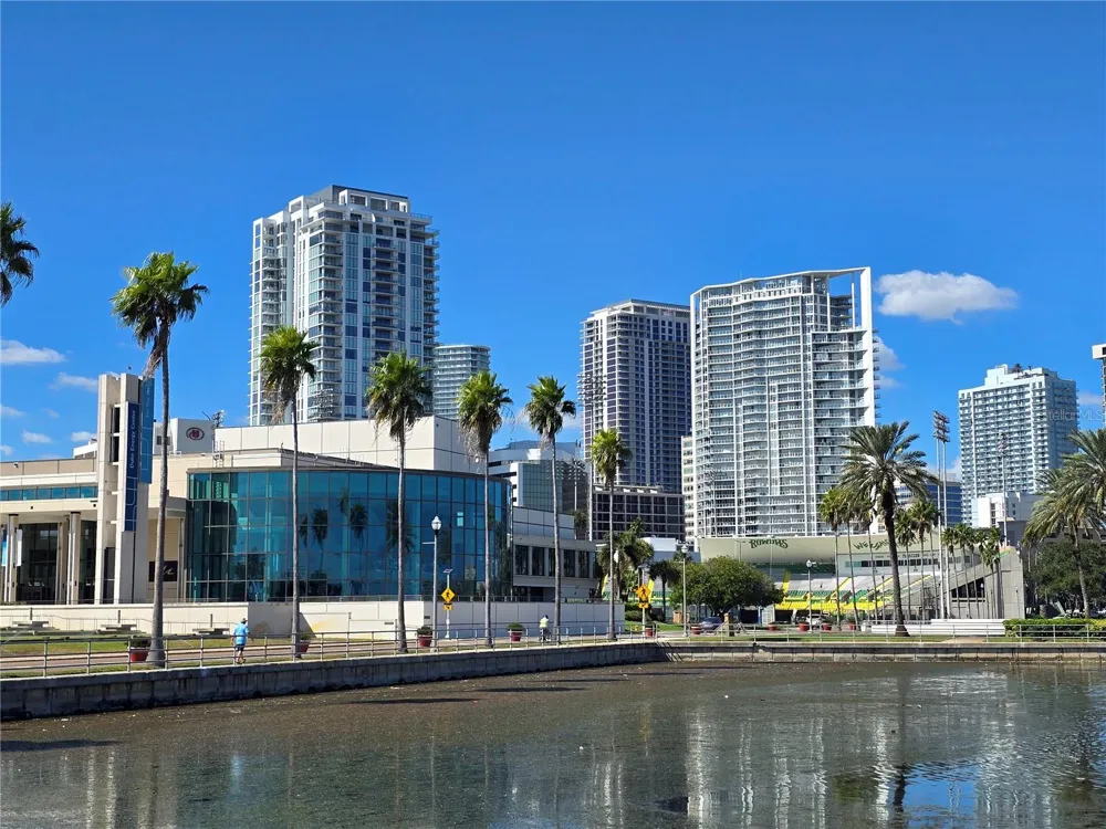 4468 57TH AVENUE St Petersburg, FL 33714