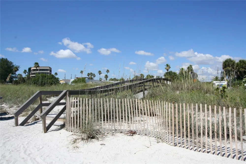 4468 57TH AVENUE St Petersburg, FL 33714
