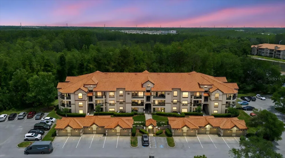 18107 PEREGRINES PERCH PLACE #6303 Lutz, FL 33558