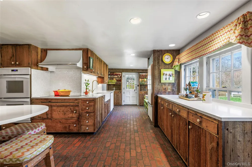 161 Buxton Road Bedford Hills, NY 10507