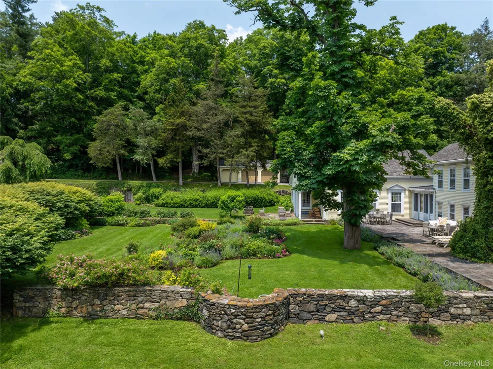 161 Buxton Road Bedford Hills, NY 10507