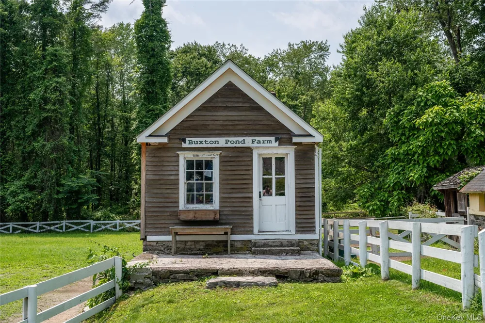 161 Buxton Road Bedford Hills, NY 10507