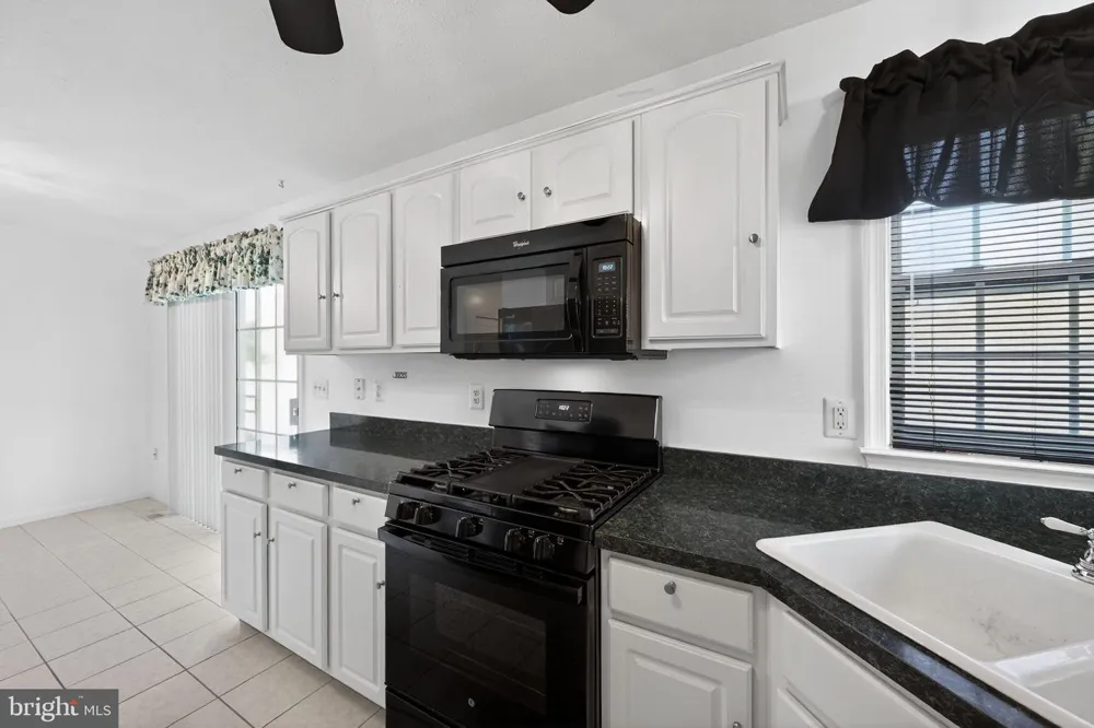 10325 CASSIDY COURT Waldorf, MD 20601