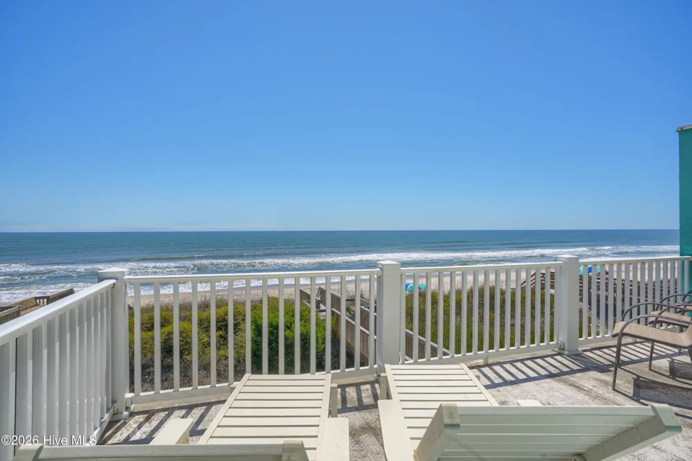 3976 Island Drive North Topsail Beach, NC 28460