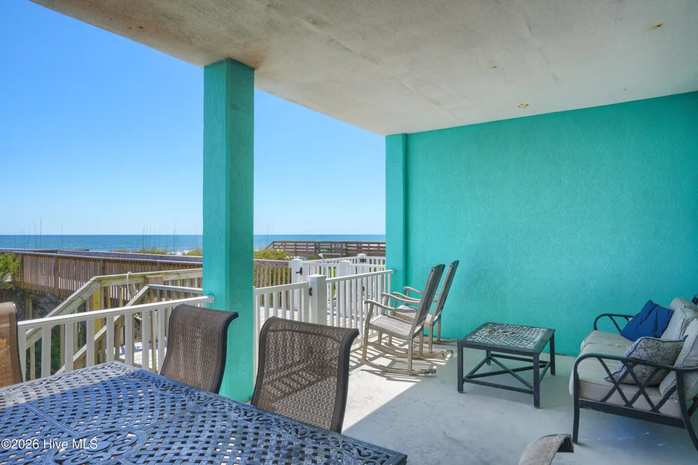 3976 Island Drive North Topsail Beach, NC 28460